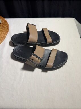 Sorel Womens's Brown Two-Strap Slide Sandals with Buckle